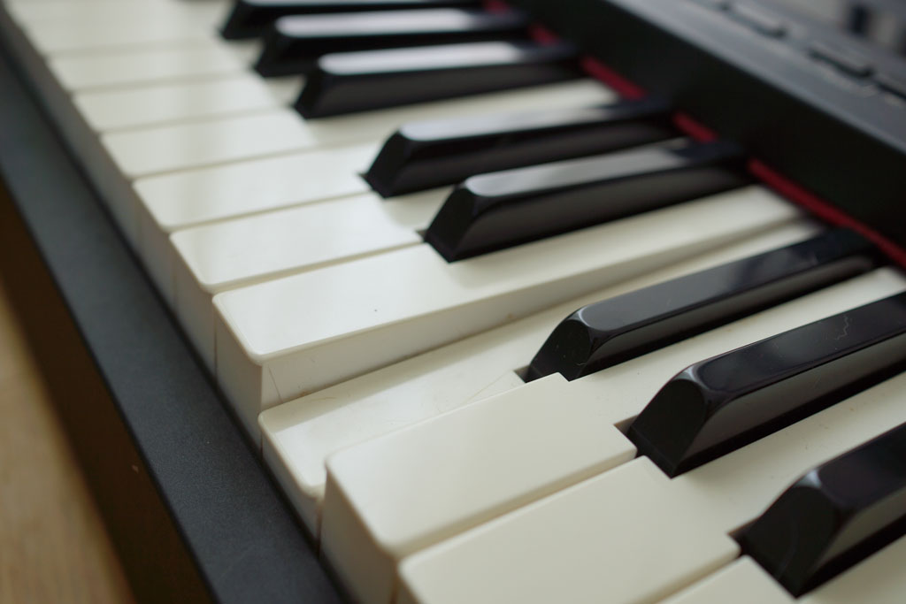 Roland RD-500