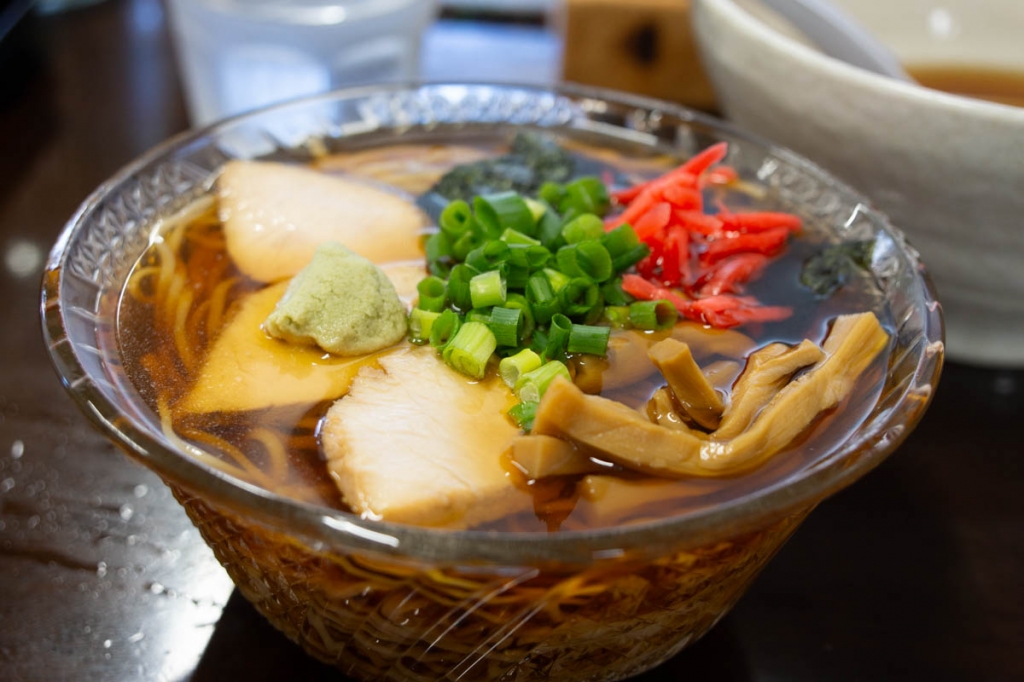 志那蕎麦処 麦