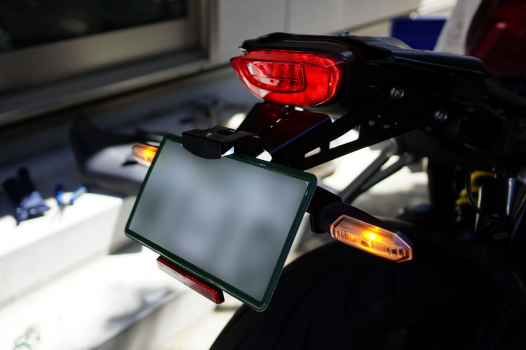 CB650R デイトナ フェンダーレス