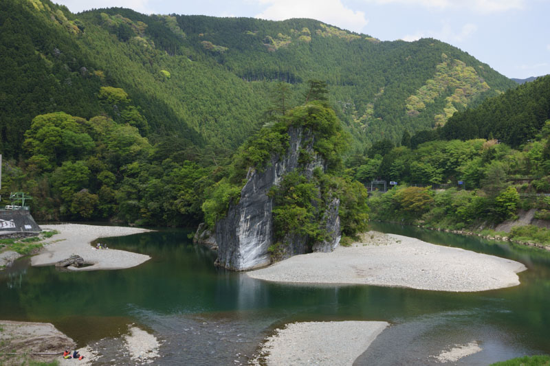 美川の軍艦島